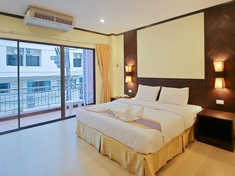 Absolute Guesthouse Phuket Patong 외부 사진