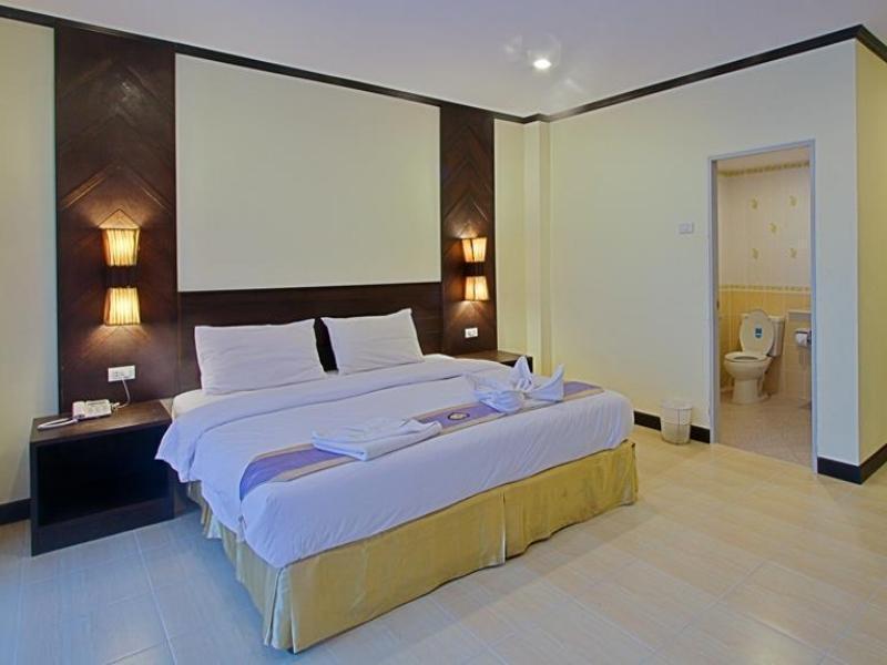 Absolute Guesthouse Phuket Patong 외부 사진